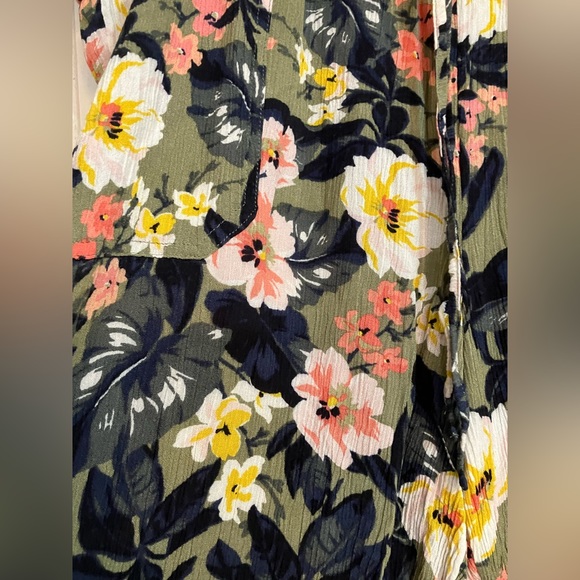 Floral Capri pants - Picture 2 of 4